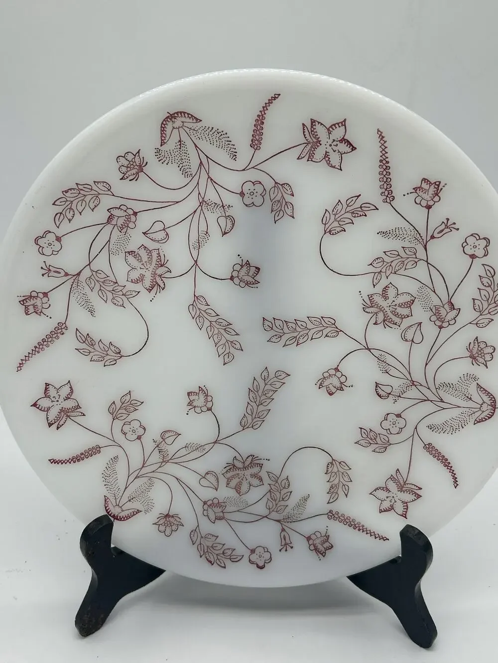 Federal Glass Burgundy Botanical Wildflowers Spree Large Dinner Plate 11 Inches